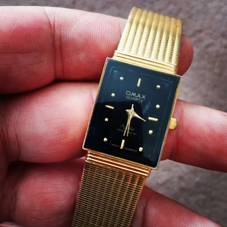 اوماکس⌚ اصل ژاپن اورجینال کوارتز