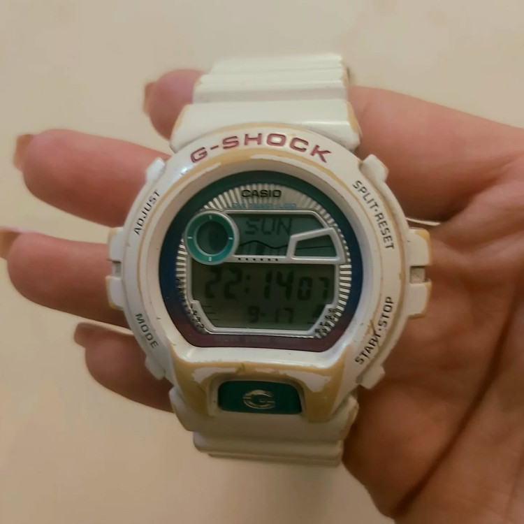 جیشاک⌚ اورجینال ژاپن قاب استیل بند سیلیکون کرنوگراف چراغ صدا