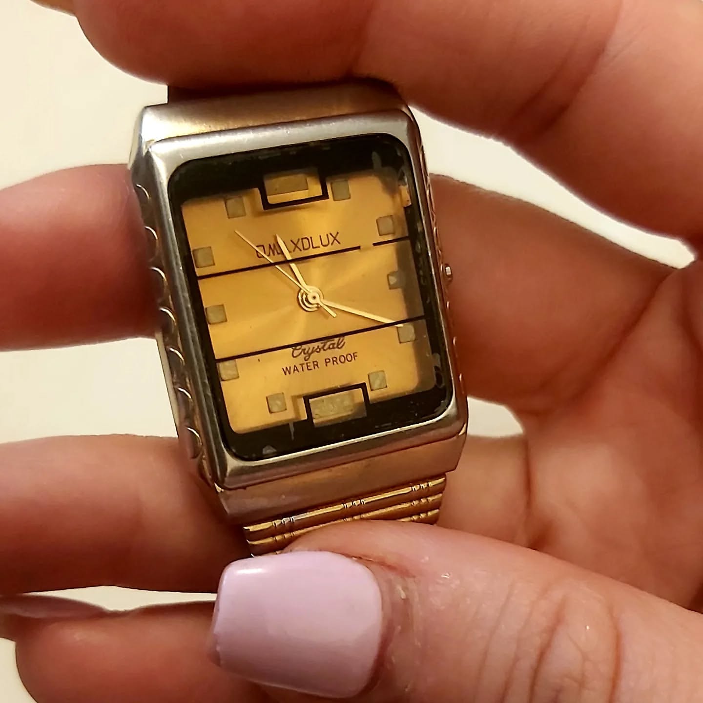 ساعت اوماکس⌚